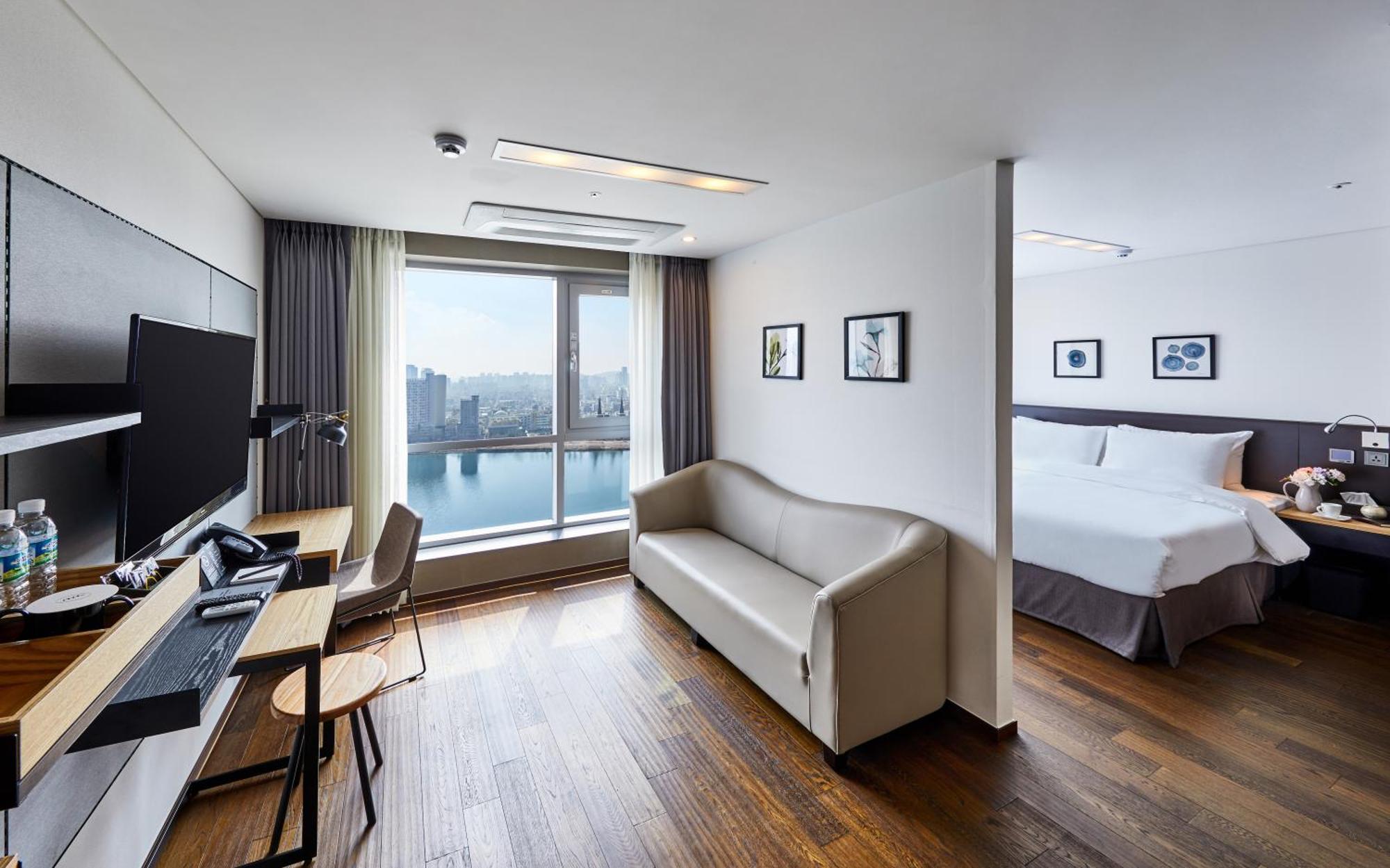 Hotel Riverside Ulsan Exterior photo