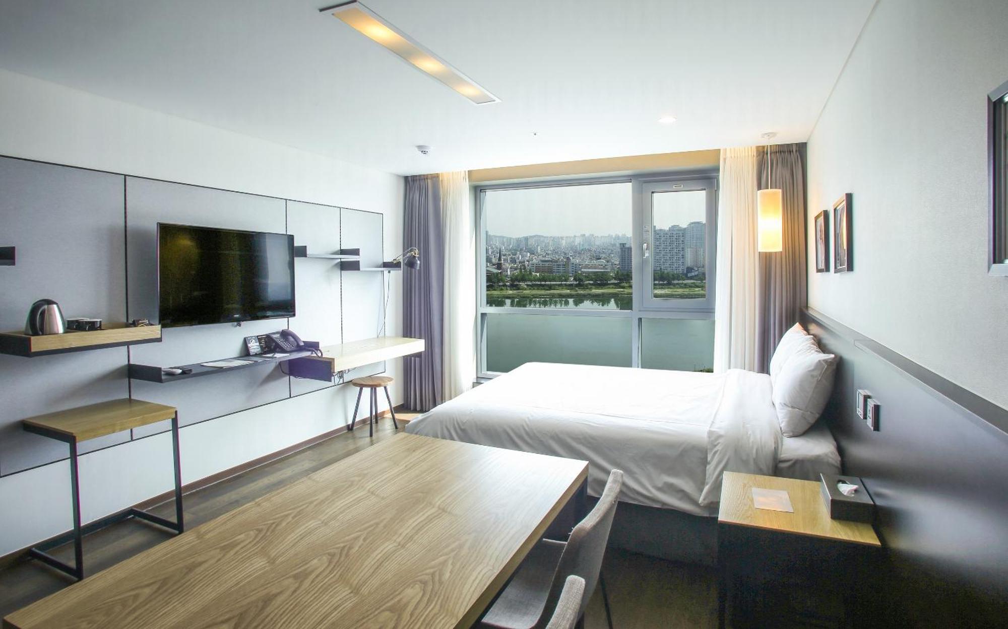 Hotel Riverside Ulsan Exterior photo